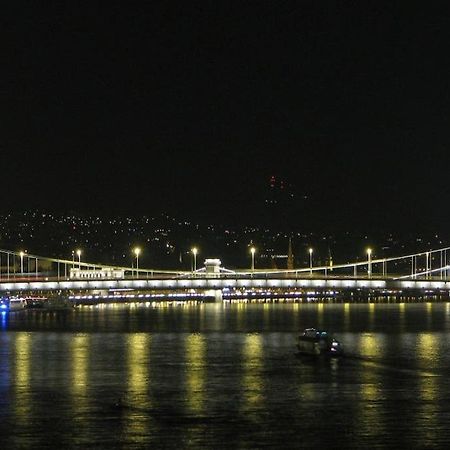 Riverside City Center, 5Th District Budapest Kültér fotó