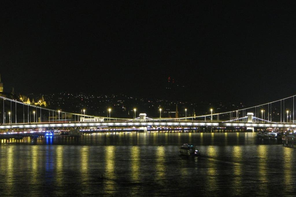 Riverside City Center, 5Th District Budapest Kültér fotó