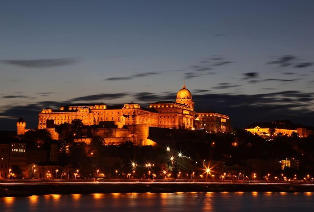 Riverside City Center, 5Th District Budapest Kültér fotó